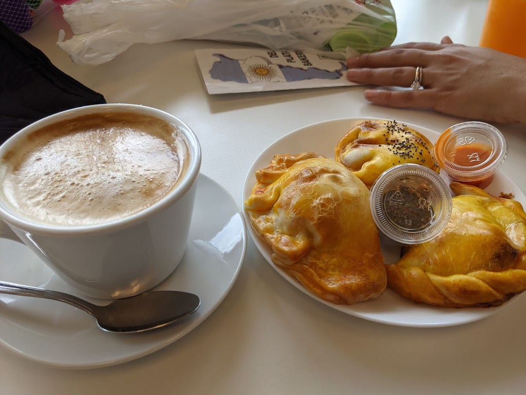 Del Plata Bakery | bakery | 900 N Federal Hwy Suite#104, Hollywood, FL 33020, USA | 9548422094 OR +1 954-842-2094