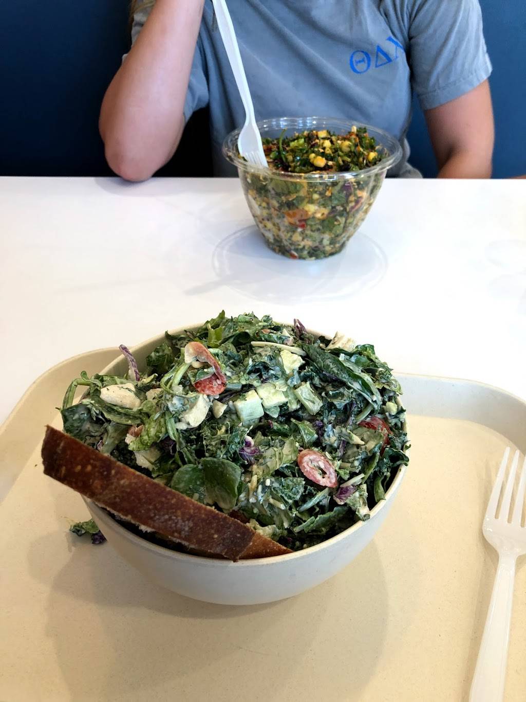 Chopt Creative Salad Co. | restaurant | 3326 W Friendly Ave Suite 139, Greensboro, NC 27410, USA | 3362651401 OR +1 336-265-1401