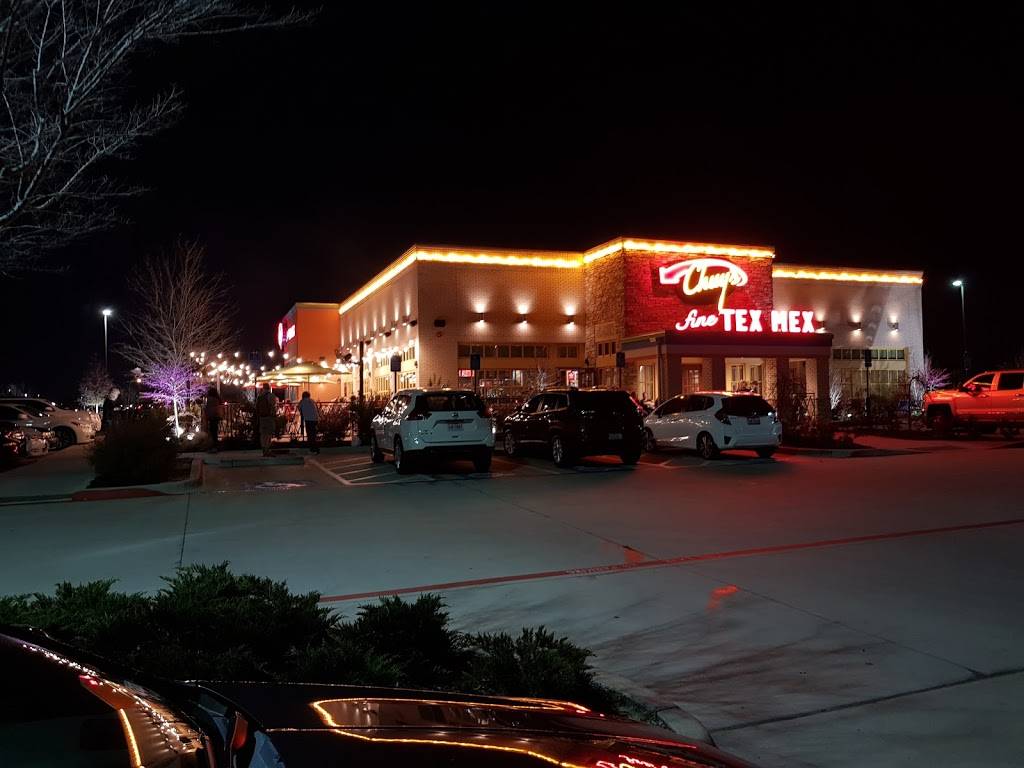 Chuys | restaurant | Service Rd, 9700 N Fwy, Fort Worth, TX 76177, USA | 8177416090 OR +1 817-741-6090