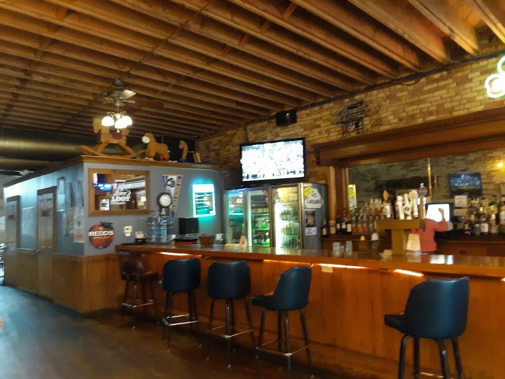 Fibs North | restaurant | 906 W Exchange St, Brodhead, WI 53520, USA | 6088979700 OR +1 608-897-9700