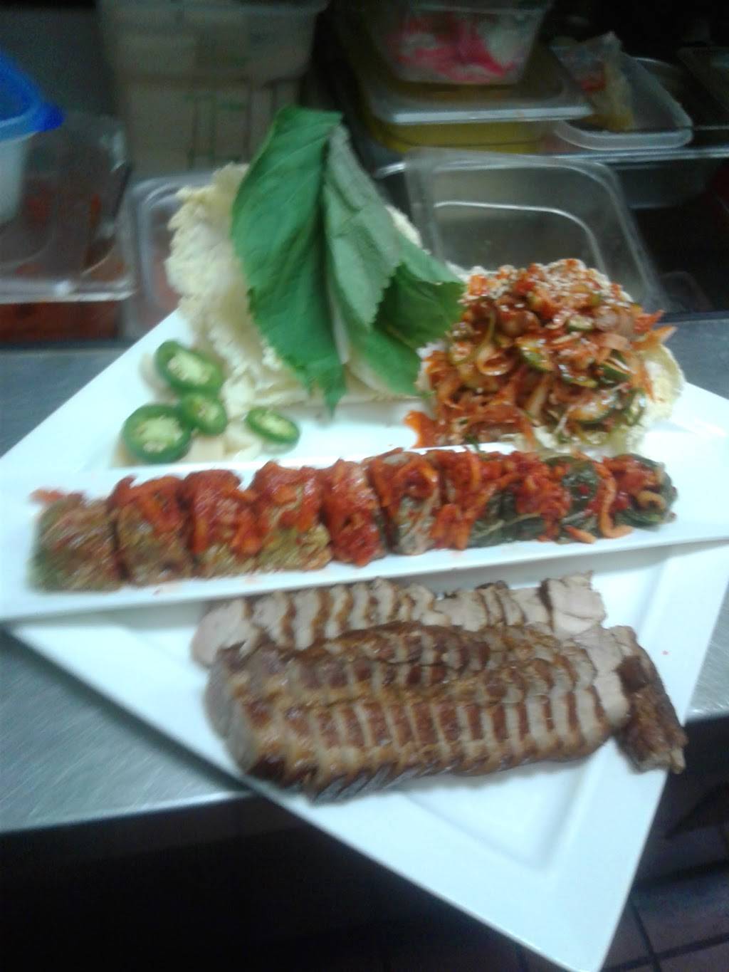 AGIT Bar & Grill | restaurant | 9098 W Golf Rd, Niles, IL 60714, USA | 2243539510 OR +1 224-353-9510