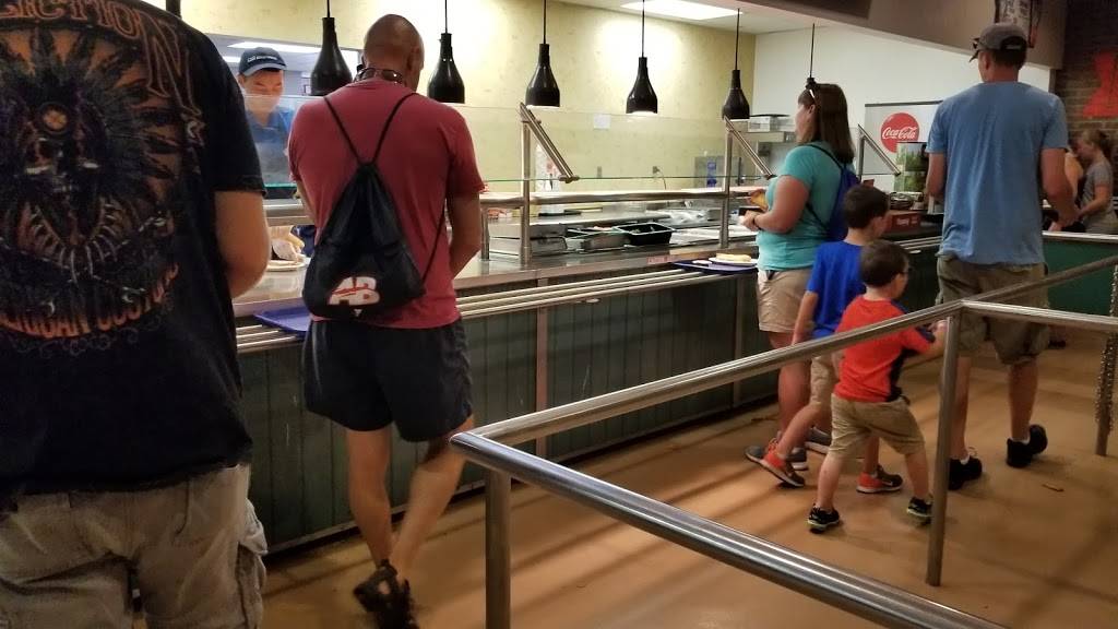 LaRosas | restaurant | Kings Island Dr, Kings Mills, OH 45034, USA | 5137545700 OR +1 513-754-5700