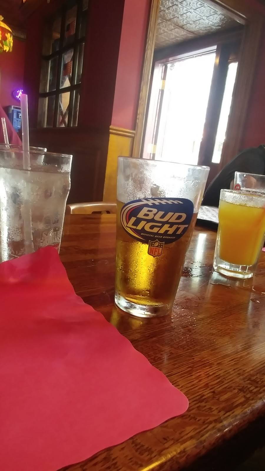 McQuaids Public House | restaurant | 589 11th Ave, New York, NY 10036, USA | 6467918203 OR +1 646-791-8203