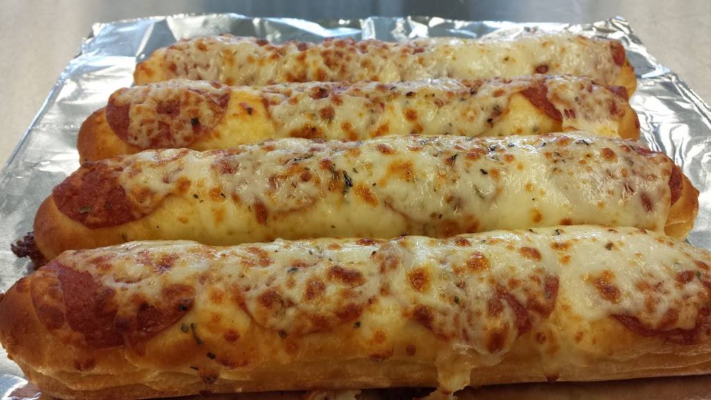 Piezanos Pizza | restaurant | 3947 N High School Rd, Indianapolis, IN 46254, USA | 3172913446 OR +1 317-291-3446