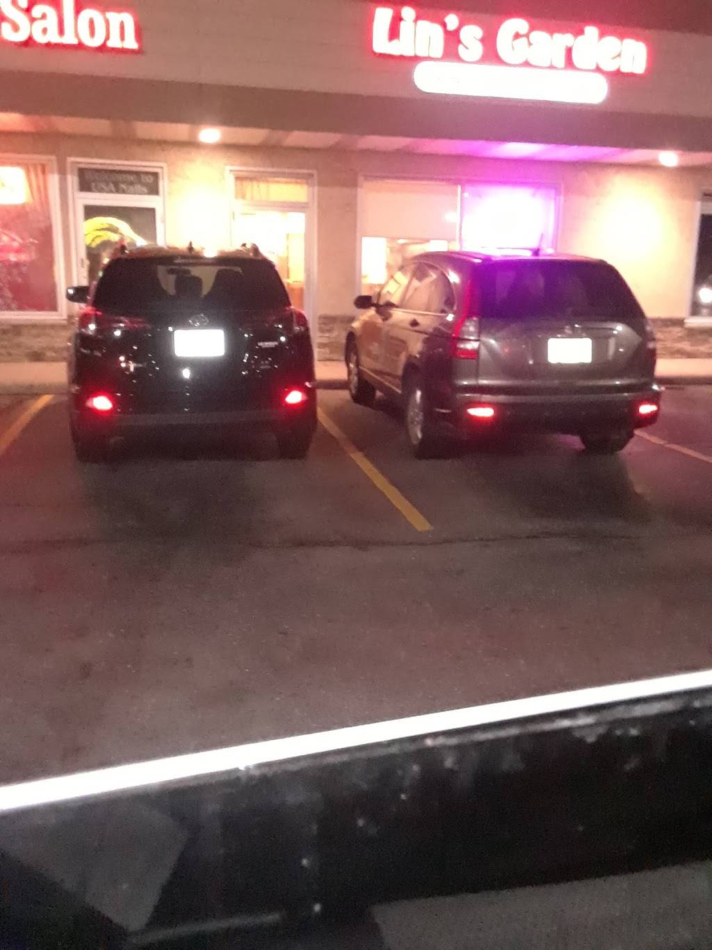 Lins Garden | restaurant | 107 S Military Ave, Green Bay, WI 54303, USA | 9204918888 OR +1 920-491-8888