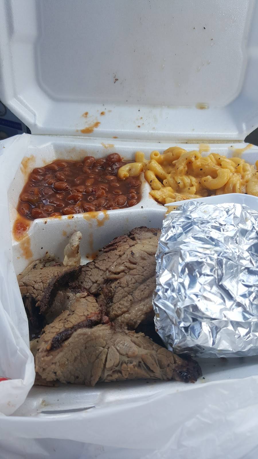 McCoys Smoked BBQ | restaurant | 5151 Plank Rd, Fredericksburg, VA 22407, USA | 5407607078 OR +1 540-760-7078