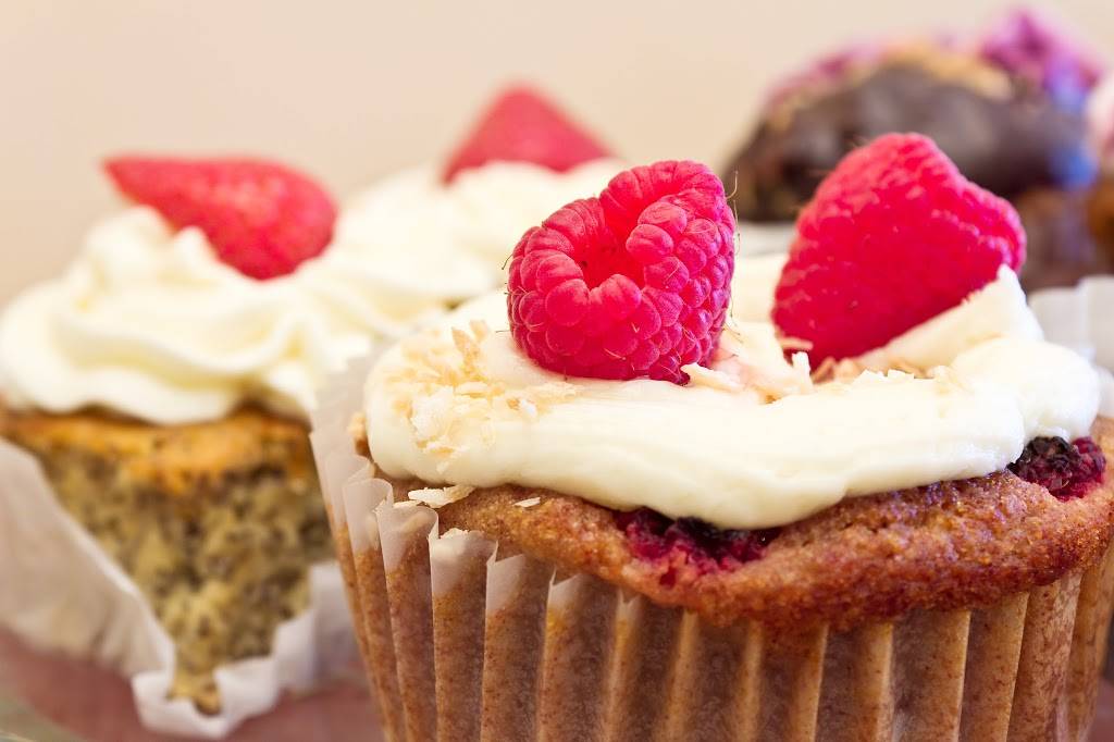 Chef Brookes Natural Cafe | bakery | 1850 Boy Scout Dr #A106, Fort Myers, FL 33907, USA | 2393322433 OR +1 239-332-2433