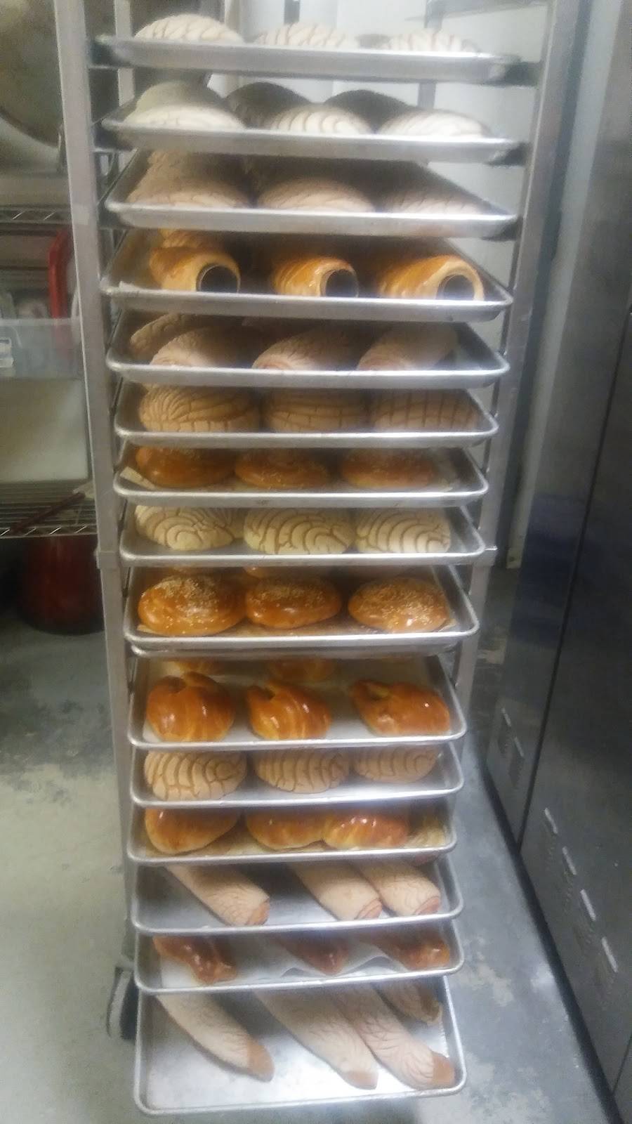 La cabaña Restaurante & Panadería | restaurant | 522 Howard St, Live Oak, FL 32064, USA | 3862080996 OR +1 386-208-0996