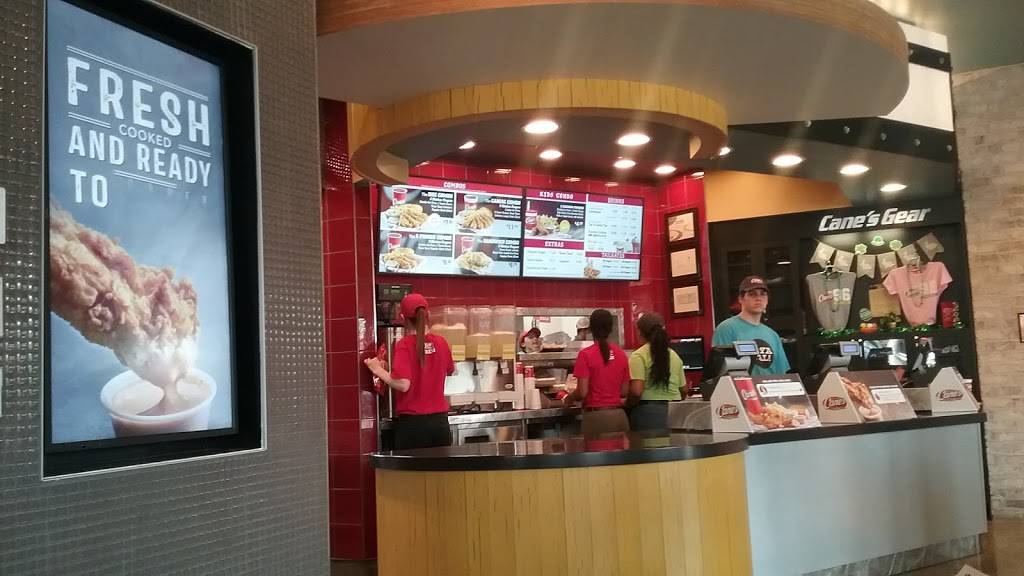 Raising Canes Chicken Fingers | meal takeaway | 11066 Magnolia Ave, Riverside, CA 92505, USA | 9516376551 OR +1 951-637-6551