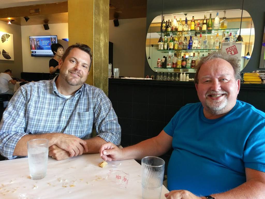 Venus Szechuan & Mandarin | restaurant | 18 S Northwest Hwy #100, Park Ridge, IL 60068, USA | 8478250825 OR +1 847-825-0825