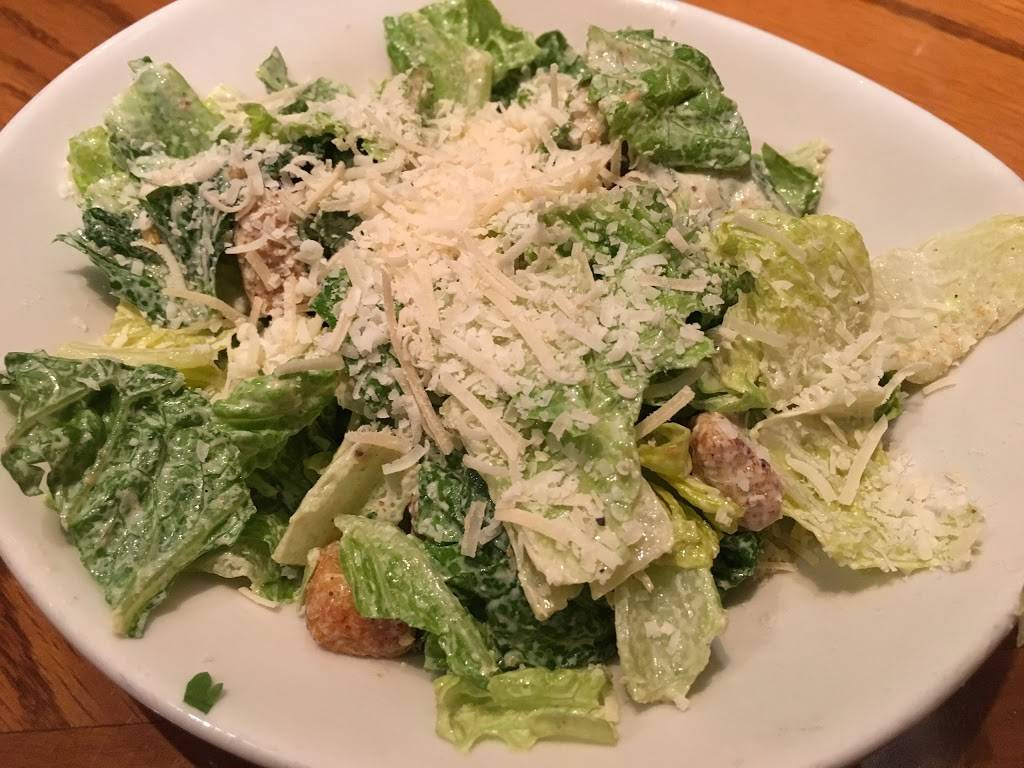 Outback Steakhouse | restaurant | 16301 E 40th Ave, Denver, CO 80239, USA | 3035766633 OR +1 303-576-6633