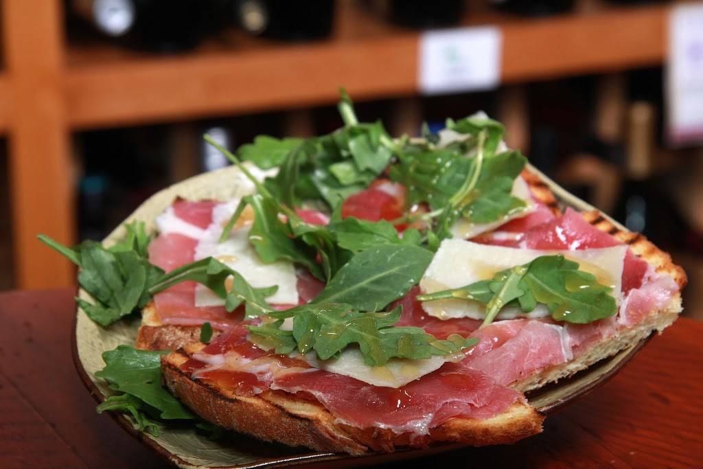 Clearwater Wine Bar & Bistro | restaurant | 482 Poinsettia Ave, Clearwater, FL 33767, USA | 7274468805 OR +1 727-446-8805