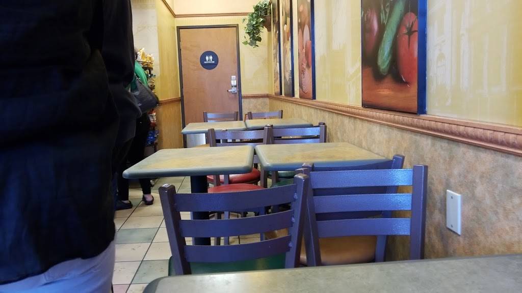 Subway Restaurants | restaurant | 6002 Lankershim Blvd, North Hollywood, CA 91606, USA | 8185067870 OR +1 818-506-7870