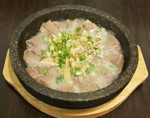 Shin Chon Korean Restaurant | restaurant | 3033 W 6th St #103, Los Angeles, CA 90020, USA | 2133652233 OR +1 213-365-2233