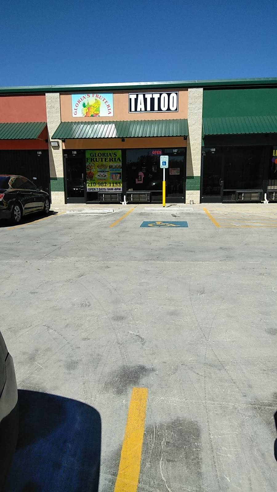 Glorias Frutería | restaurant | 3007 Rigsby Ave, San Antonio, TX 78222, USA | 2109821153 OR +1 210-982-1153