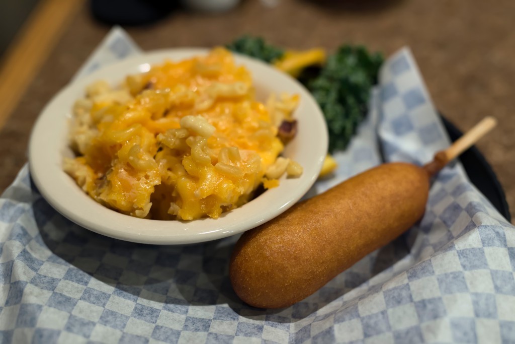 Diamond Creek Restaurant | restaurant | 900 AZ-66, Peach Springs, AZ 86434, USA | 9287692800 OR +1 928-769-2800