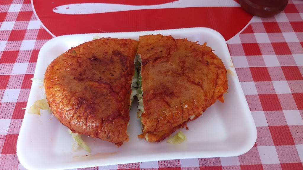 TETOS Y MEMOS | restaurant | Blvd. Cuauhtémoc Nte., Aeropuerto, 22404 Tijuana, B.C., Mexico | 016646837263 OR +52 664 683 7263