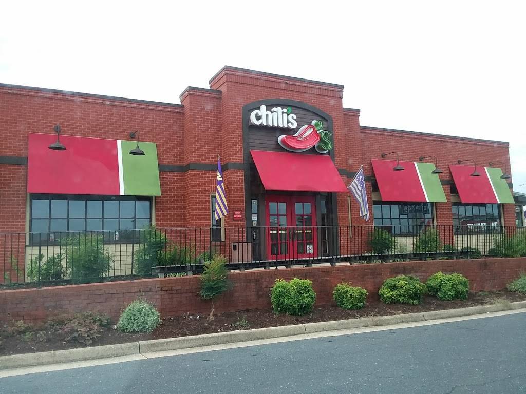 Chilis Grill & Bar | meal takeaway | 1752 E Market St, Harrisonburg, VA 22801, USA | 5405641142 OR +1 540-564-1142