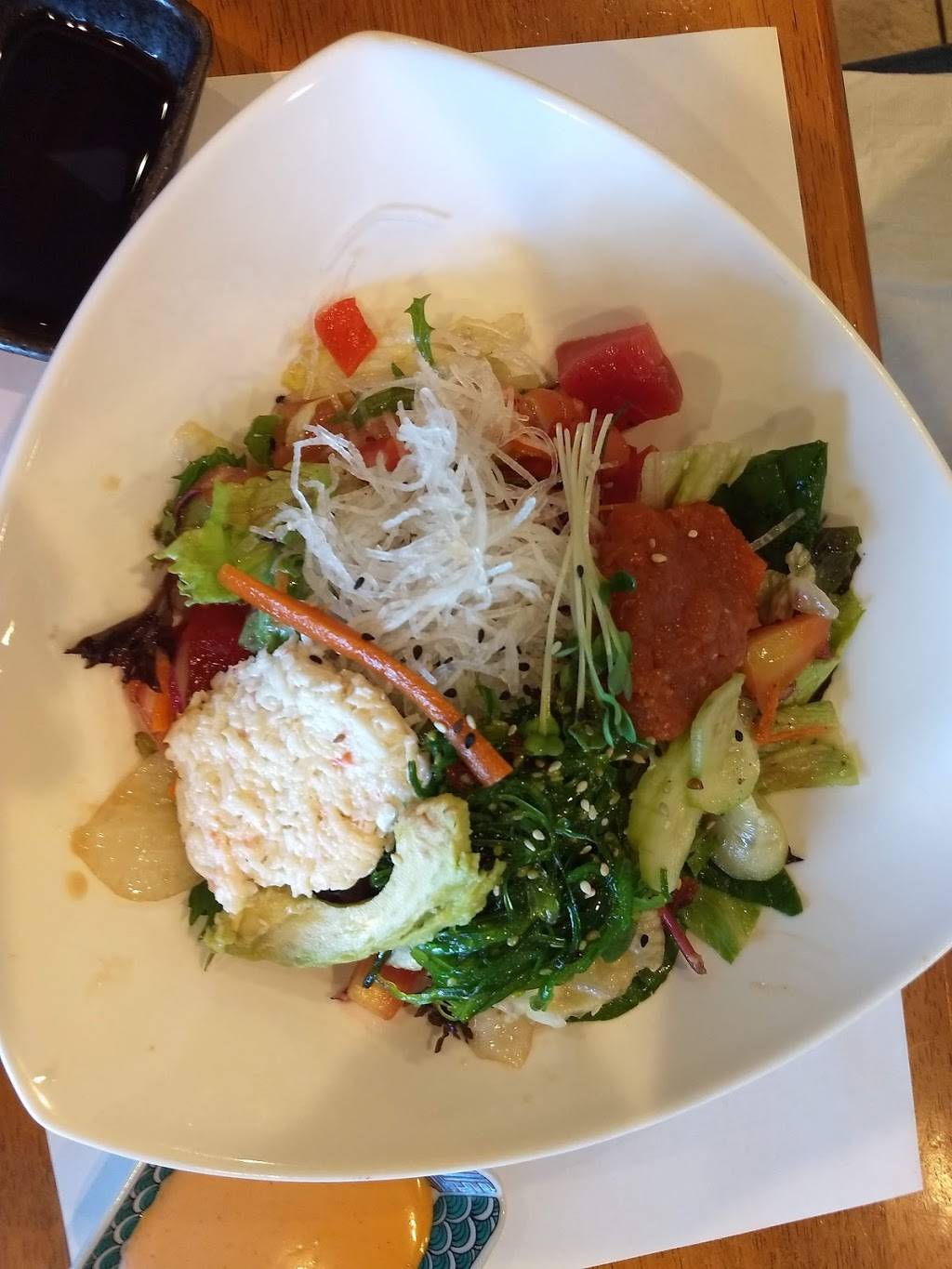 Tak E Sushi and Rolls | restaurant | 1905, 20804 S Figueroa St, Carson, CA 90745, USA | 3103473201 OR +1 310-347-3201