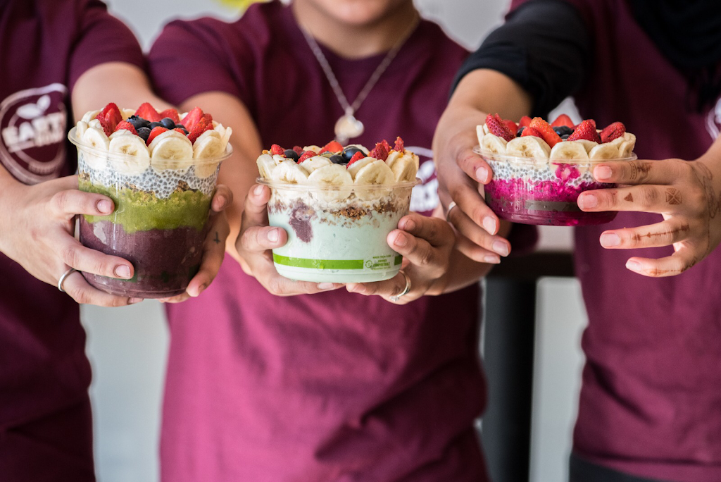 Earth Bowl Superfoods | restaurant | 575 N Commonwealth Ave, Fullerton, CA 92831, USA | 7147700338 OR +1 714-770-0338