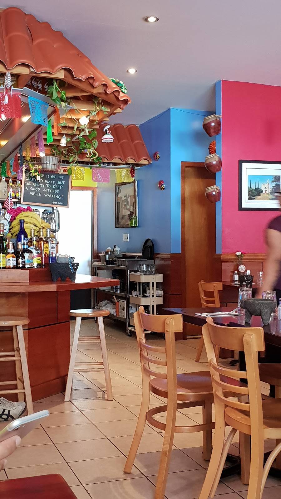 El Nopal | restaurant | 631 5th Ave, Brooklyn, NY 11215, USA | 7185412732 OR +1 718-541-2732
