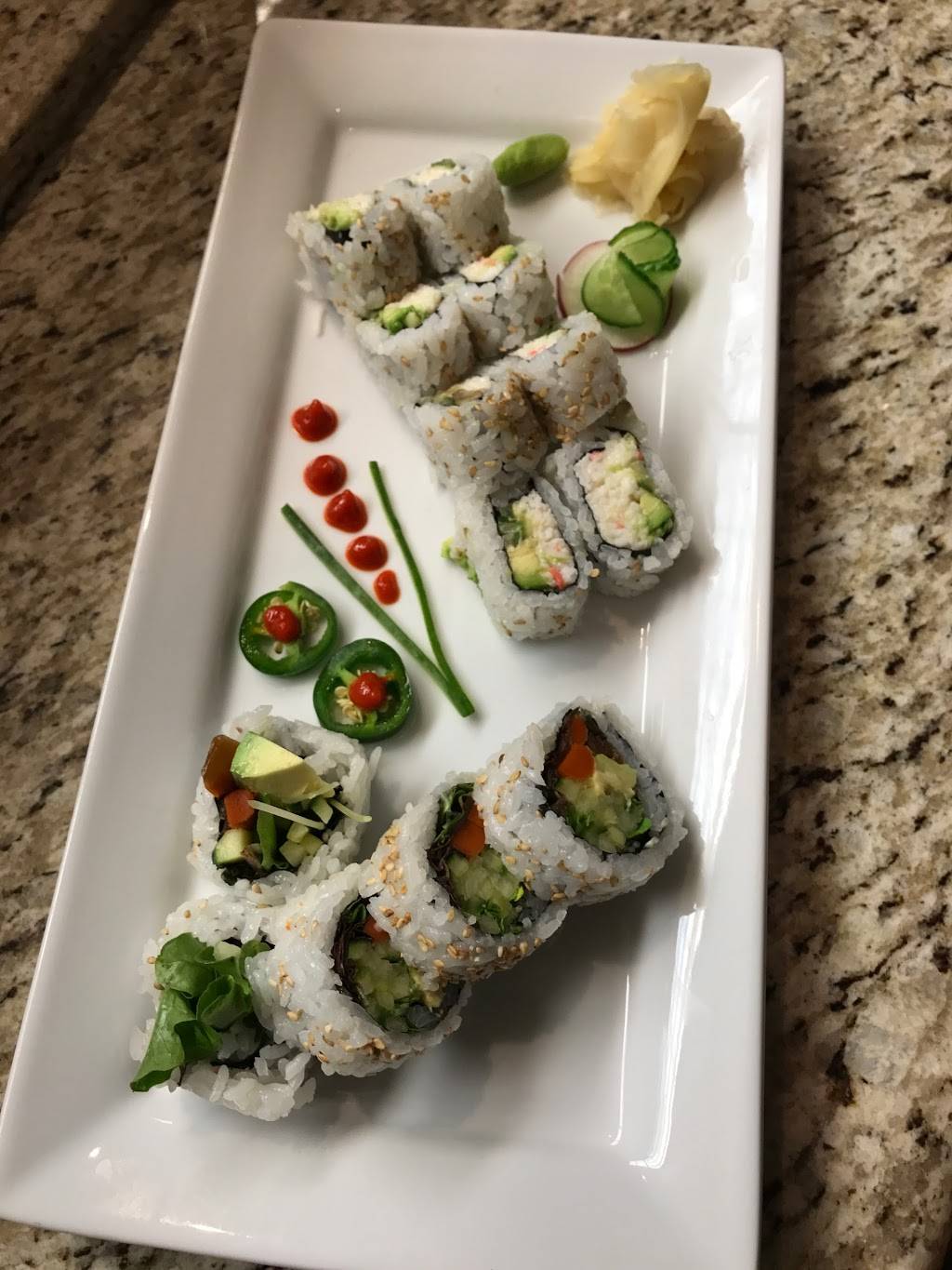 Sushi Ken | restaurant | 7, 4206 E Chandler Blvd, Phoenix, AZ 85048, USA | 4807067060 OR +1 480-706-7060