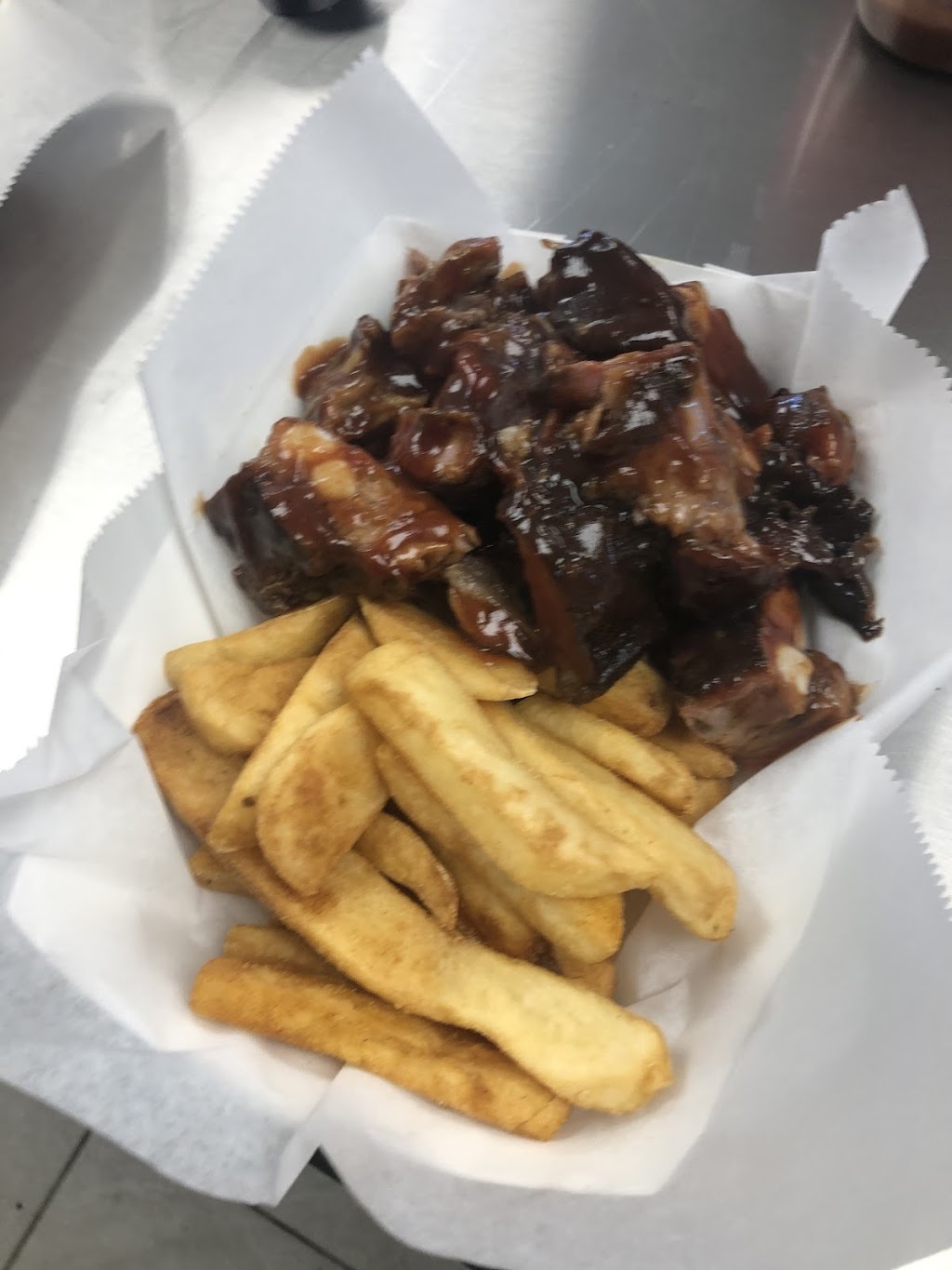 Chicago Smerqs Springfield | restaurant | 3202 W Republic Rd, Springfield, MO 65807, USA | 4173501226 OR +1 417-350-1226