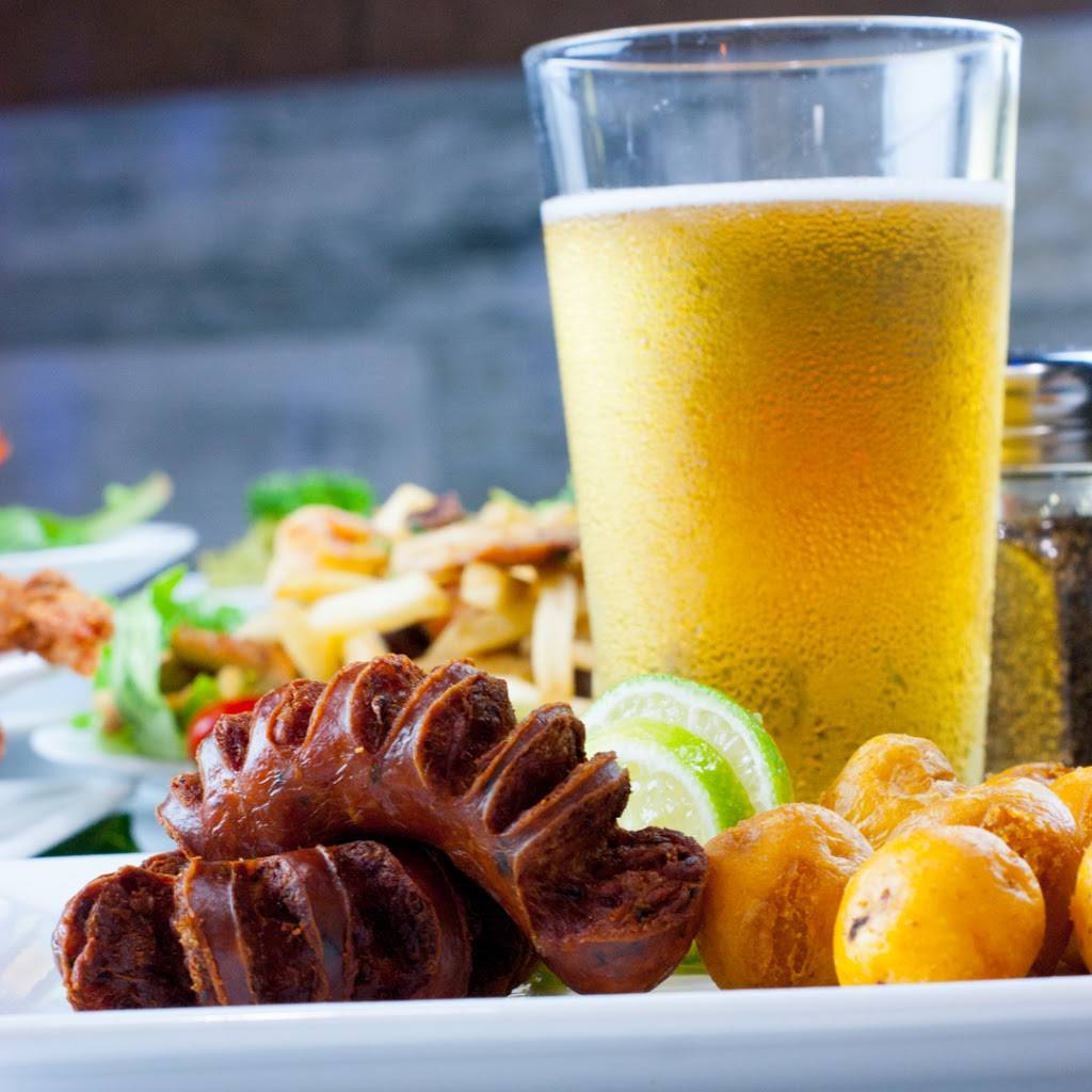 Bandeja Paisa Latin Restaurant | restaurant | 12701 S John Young Pkwy #101, Orlando, FL 32837, USA | 4077047888 OR +1 407-704-7888