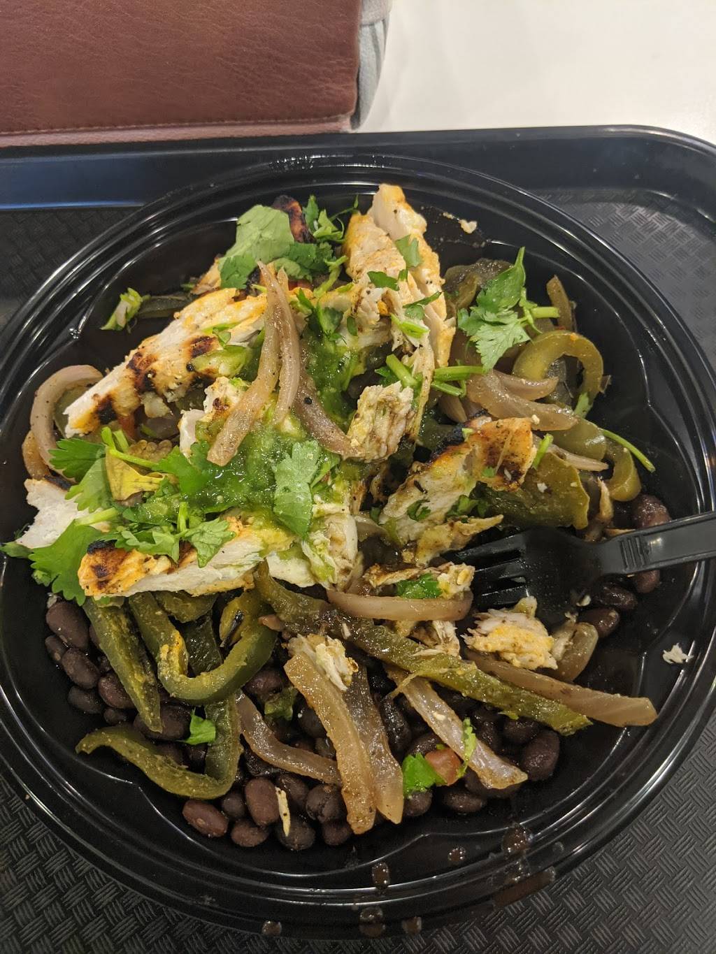 Baja Fresh Mexican Grill | restaurant | 929 Rancho Pkwy, Arroyo Grande, CA 93420, USA | 8059947166 OR +1 805-994-7166