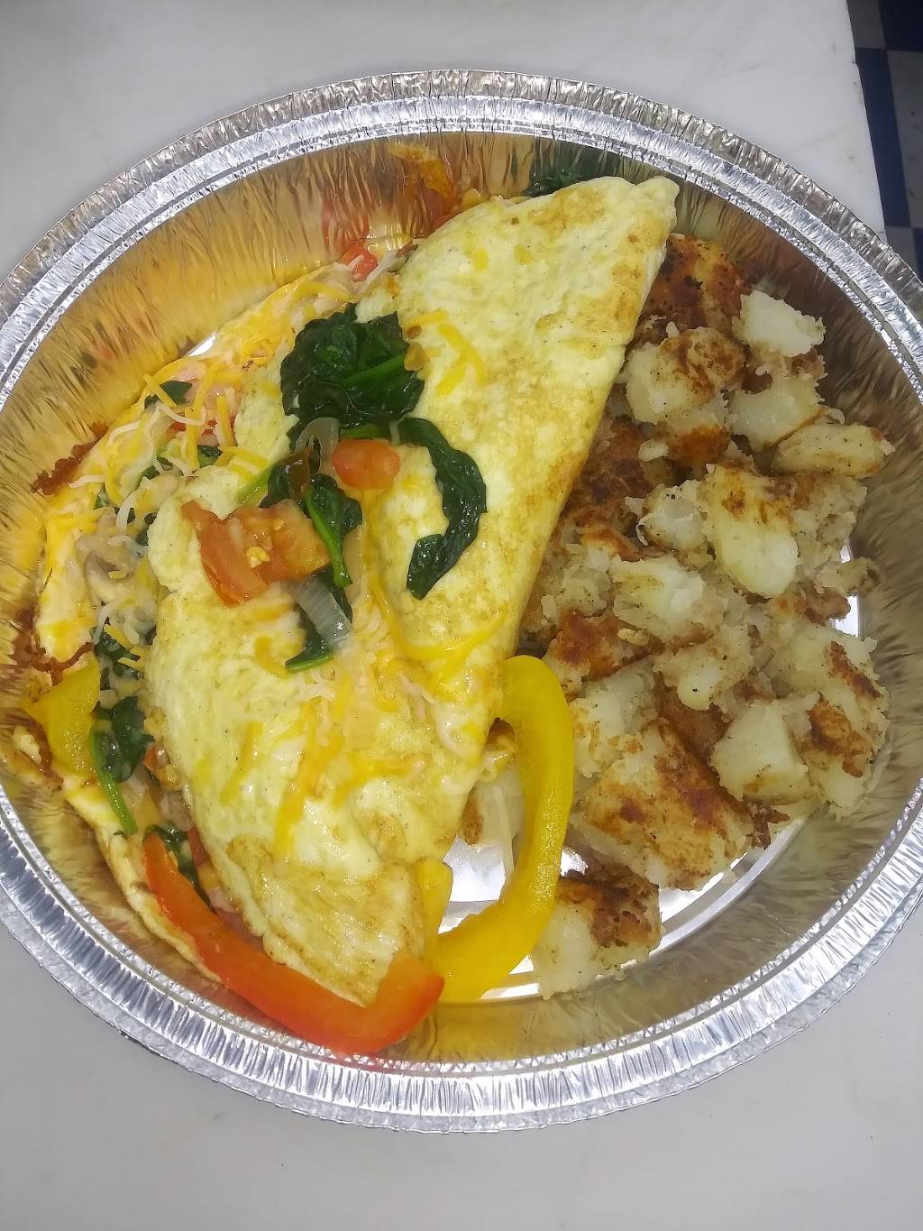 The Square Egg | restaurant | 601 N Main St, Belton, TX 76513, USA | 2544937931 OR +1 254-493-7931