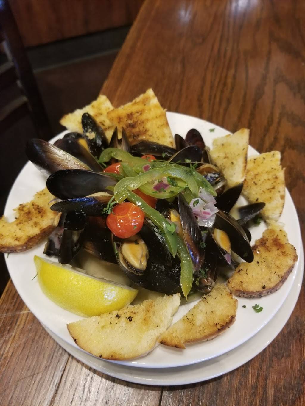 Haabs | restaurant | 18 W Michigan Ave, Ypsilanti, MI 48197, USA | 7344838200 OR +1 734-483-8200