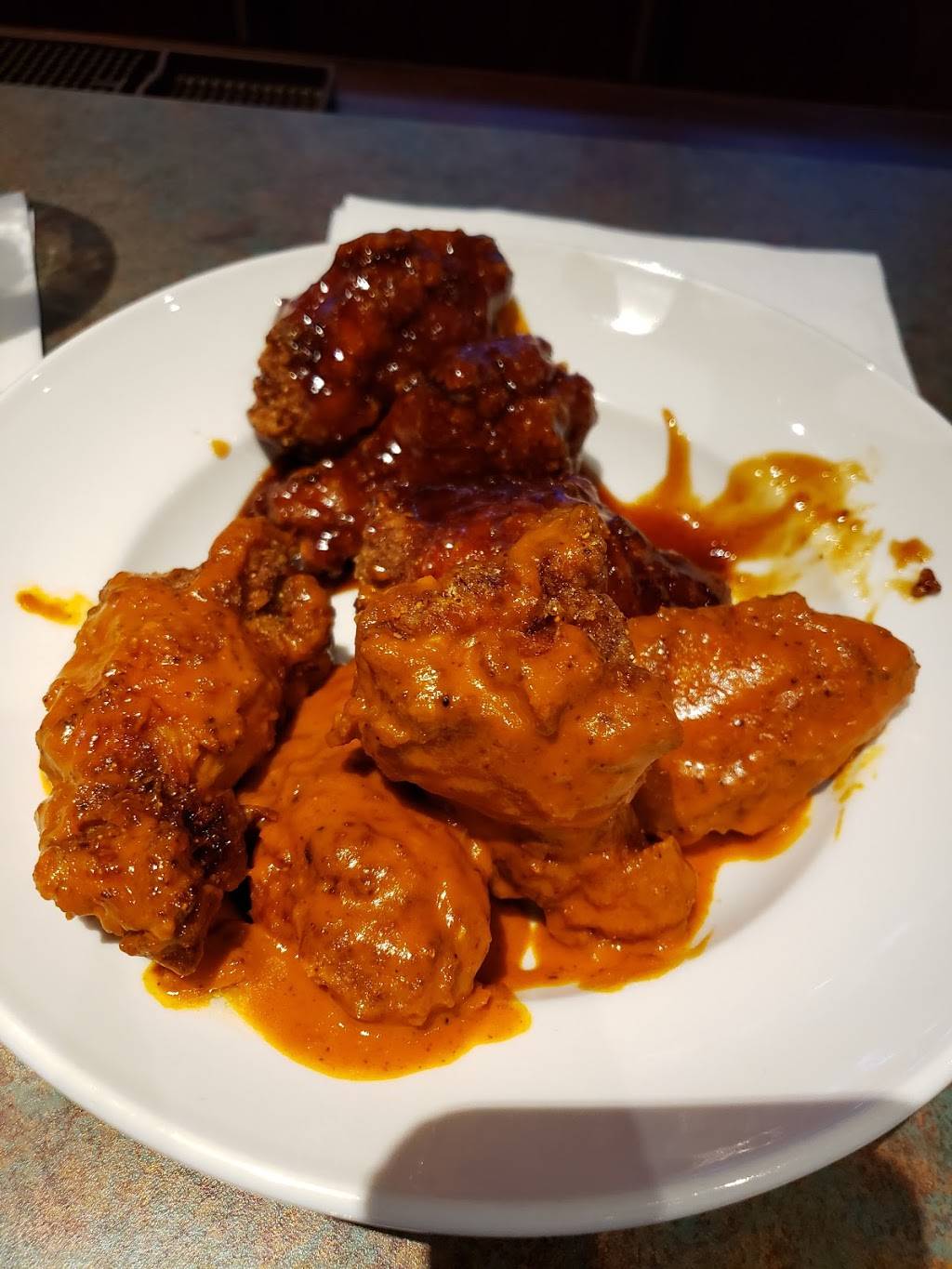 Gimmicks For Food & Fun | restaurant | 5021 Bay City Rd, Midland, MI 48642, USA | 9894962037 OR +1 989-496-2037