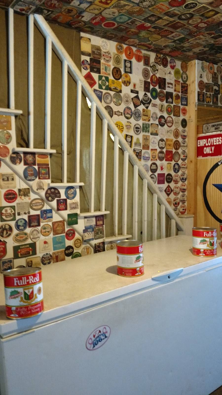 Whizzerville Hall | restaurant | 6320 FM713, Dale, TX 78616, USA | 5123984601 OR +1 512-398-4601