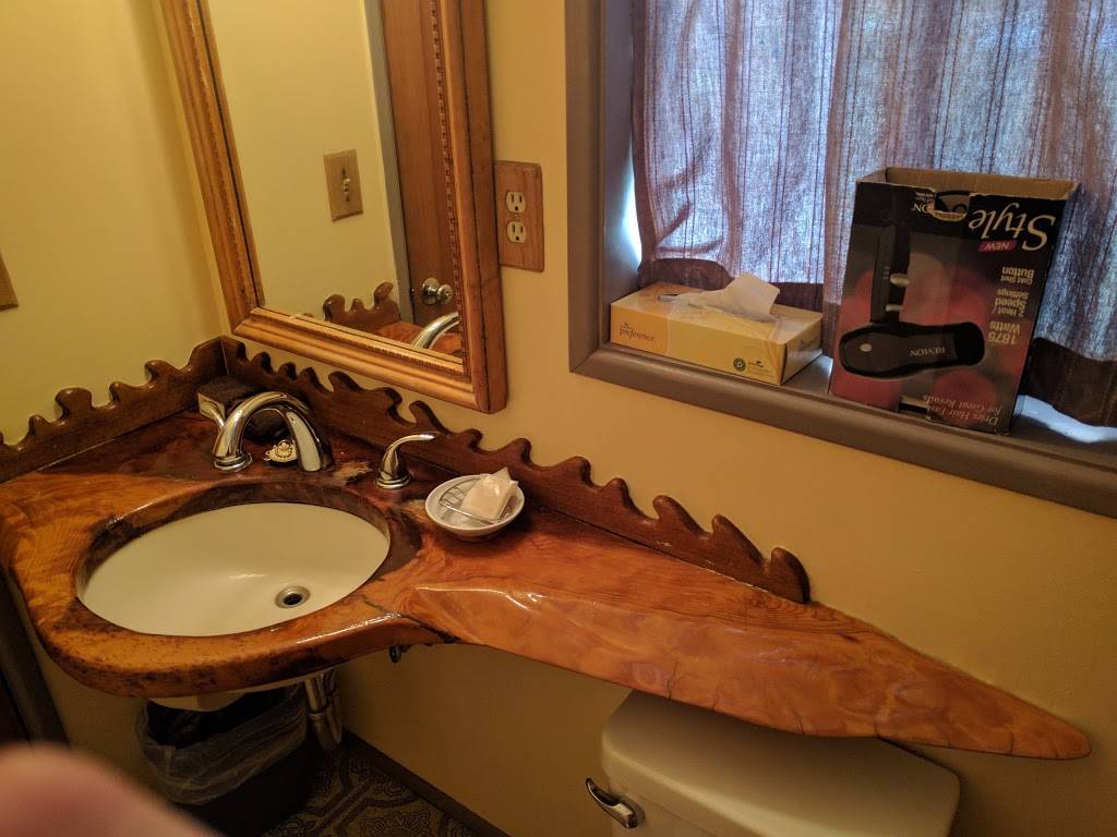 29 Palms Inn | restaurant | 73950 Inn Ave, Twentynine Palms, CA 92277, USA | 7603673505 OR +1 760-367-3505