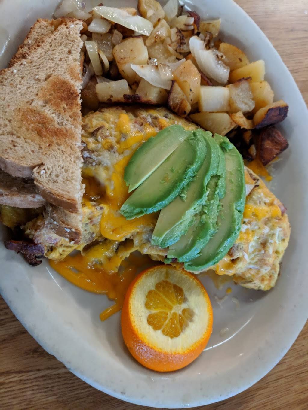 Crestline Cafe | cafe | 23943 Lake Dr, Crestline, CA 92325, USA | 9093384128 OR +1 909-338-4128