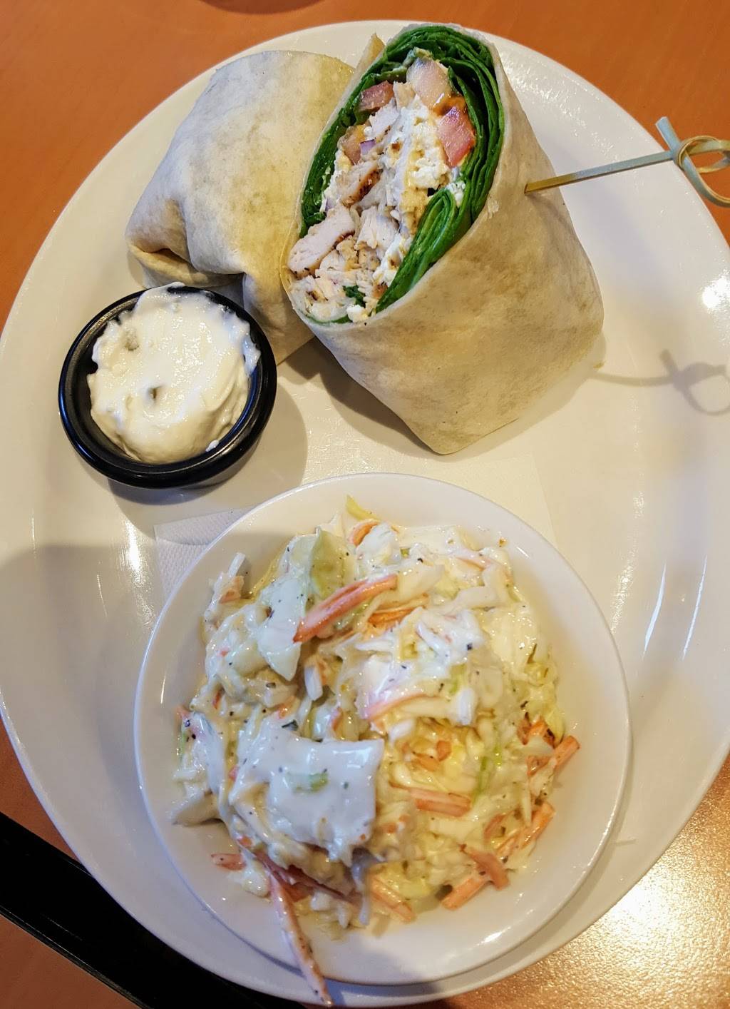 Jesses Deli | restaurant | 681 Dundas St, Woodstock, ON N4S 1E3, Canada | 5194214500 OR +1 519-421-4500