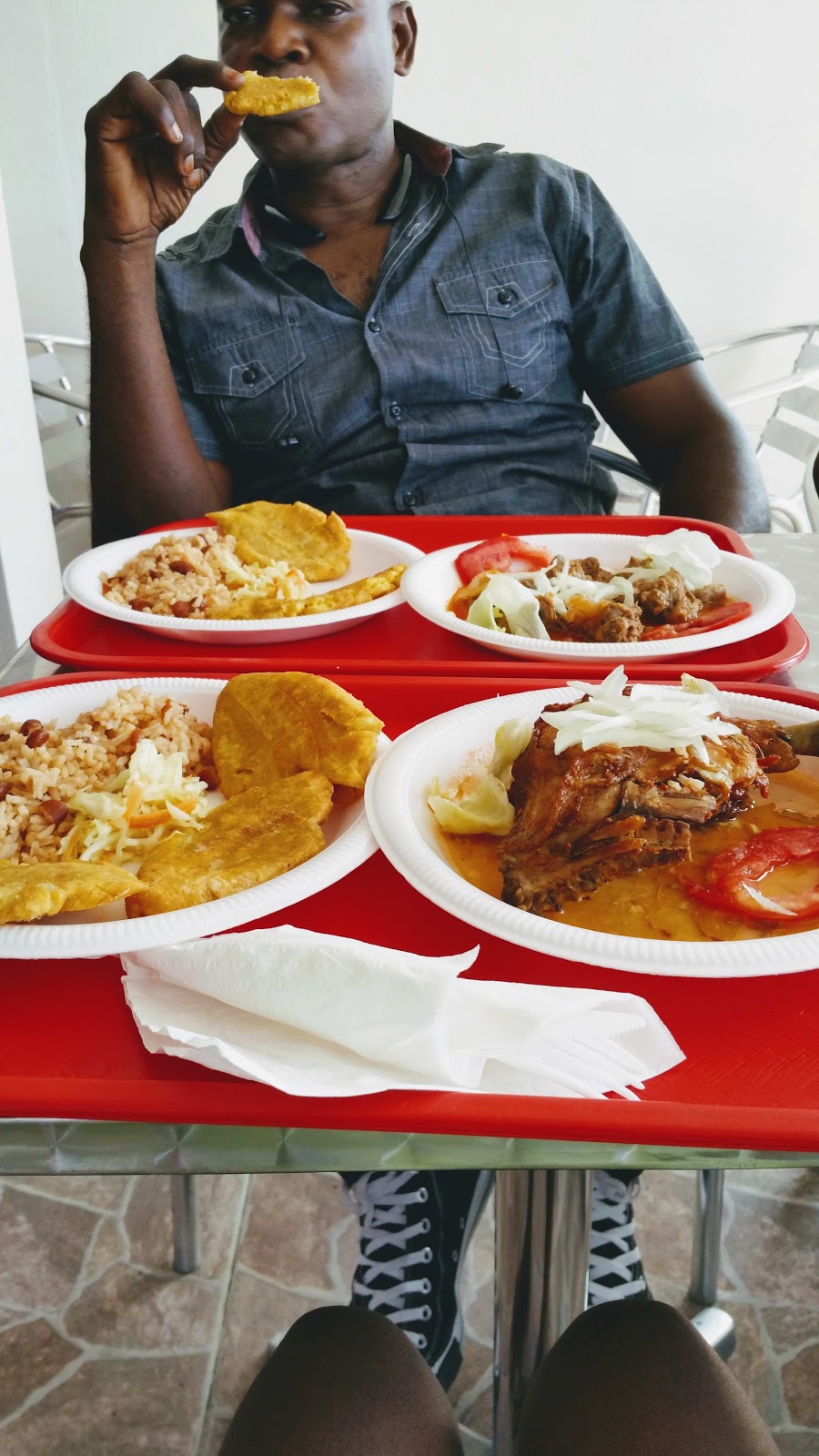 Labelle Caribbean Restaurant | restaurant | 7400 Southland Blvd, Orlando, FL 32809, USA | 4072504124 OR +1 407-250-4124