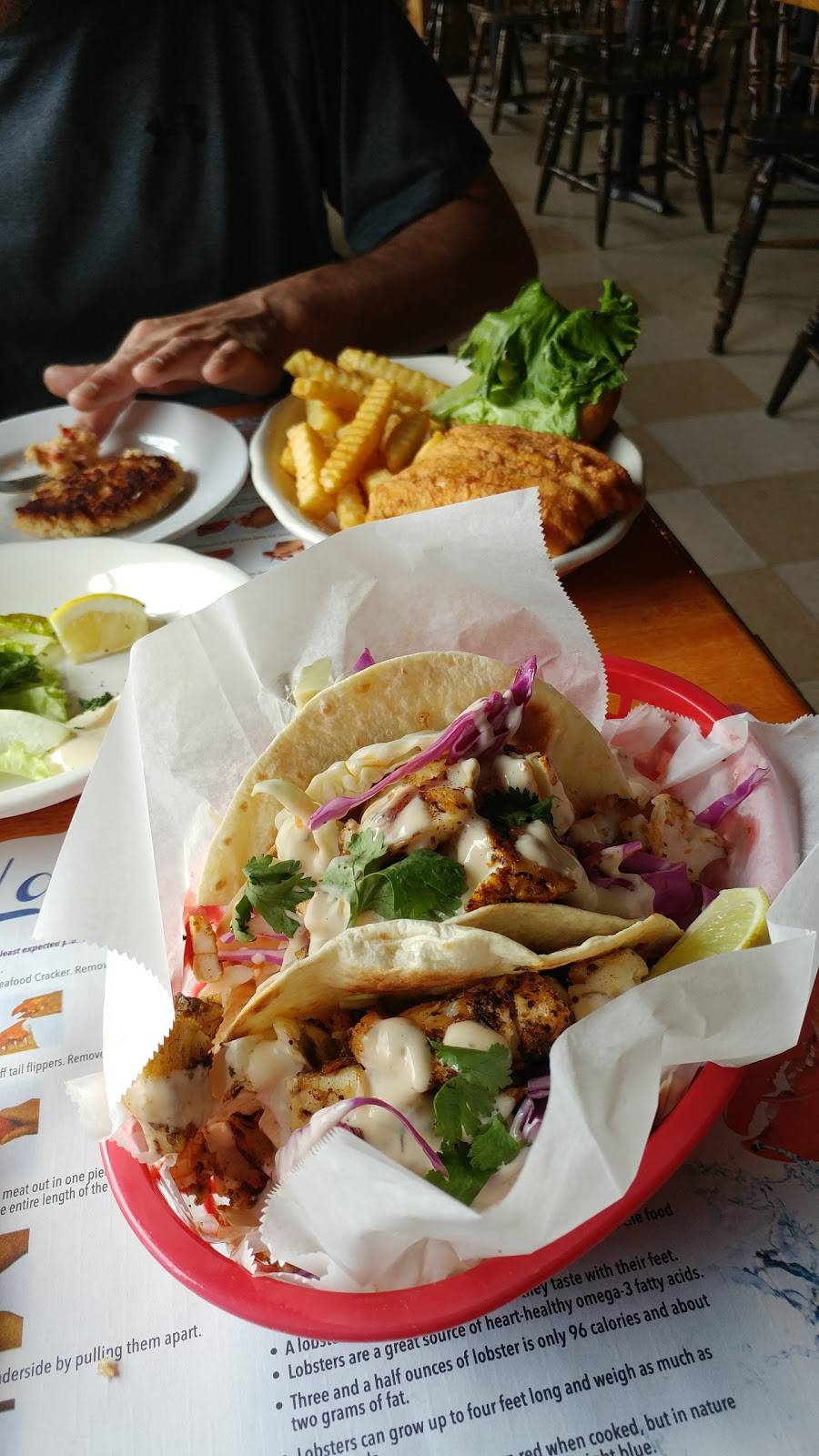 Surf 6 | restaurant | 2 Cortland Ave, Old Orchard Beach, ME 04064, USA | 2079342058 OR +1 207-934-2058