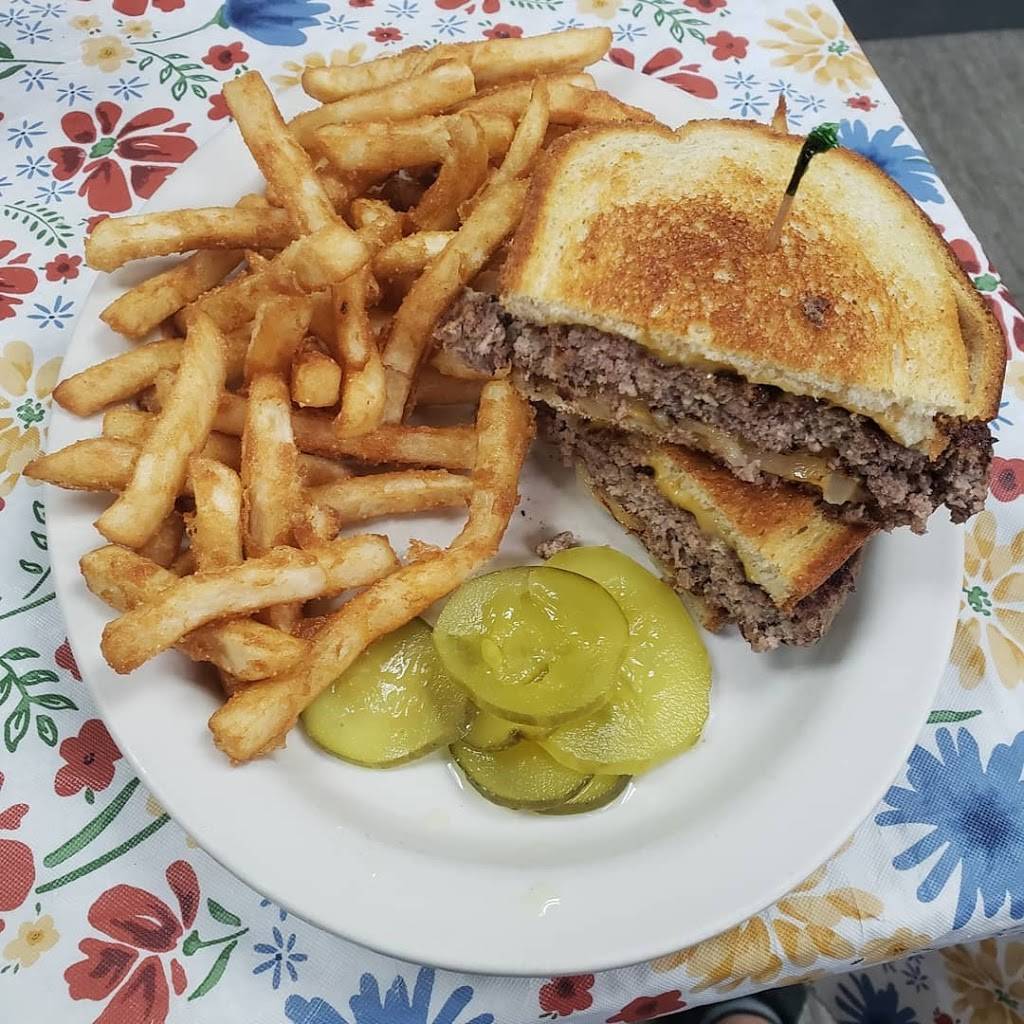 B&B Cafe | restaurant | 1312 N Main St, Crown Point, IN 46307, USA | 2193332164 OR +1 219-333-2164