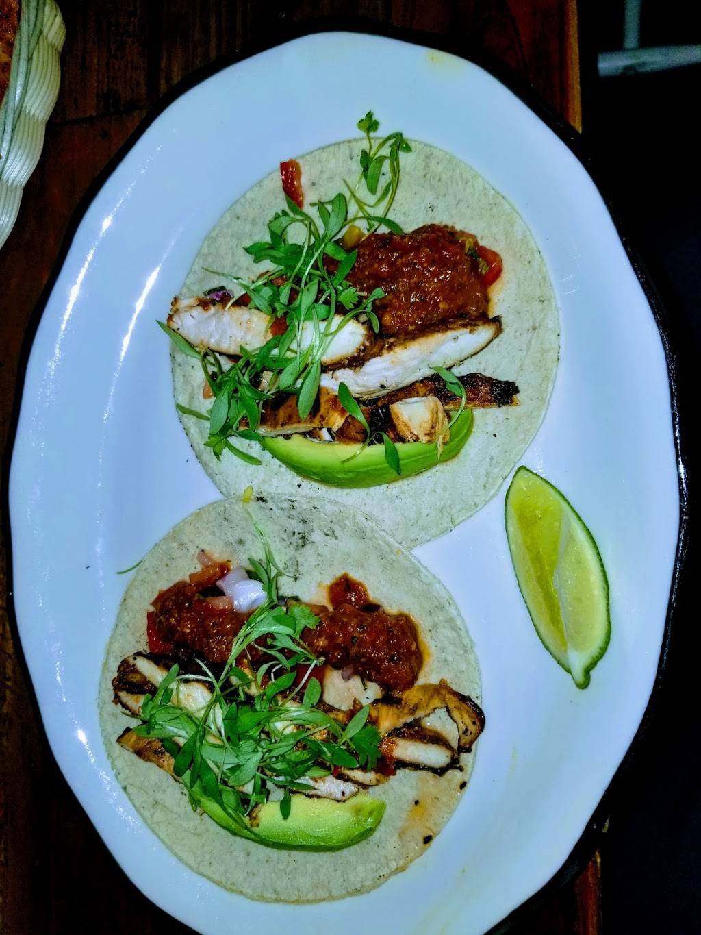 Metro Taco | restaurant | 102-15 Metropolitan Ave, Forest Hills, NY 11375, USA | 3474944947 OR +1 347-494-4947