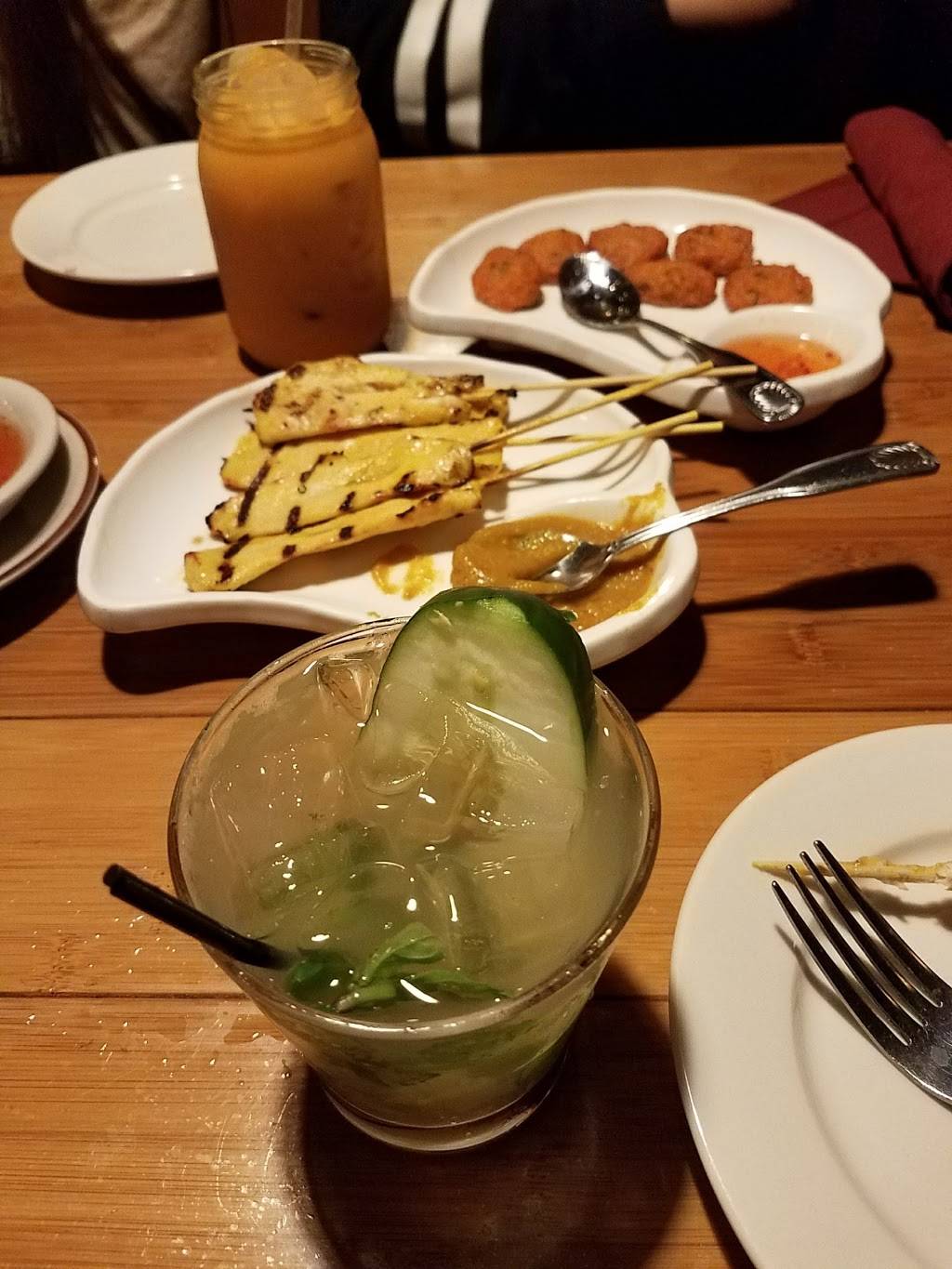 Thai Place | restaurant | 480 Granby Rd, South Hadley, MA 01075, USA | 4135339231 OR +1 413-533-9231