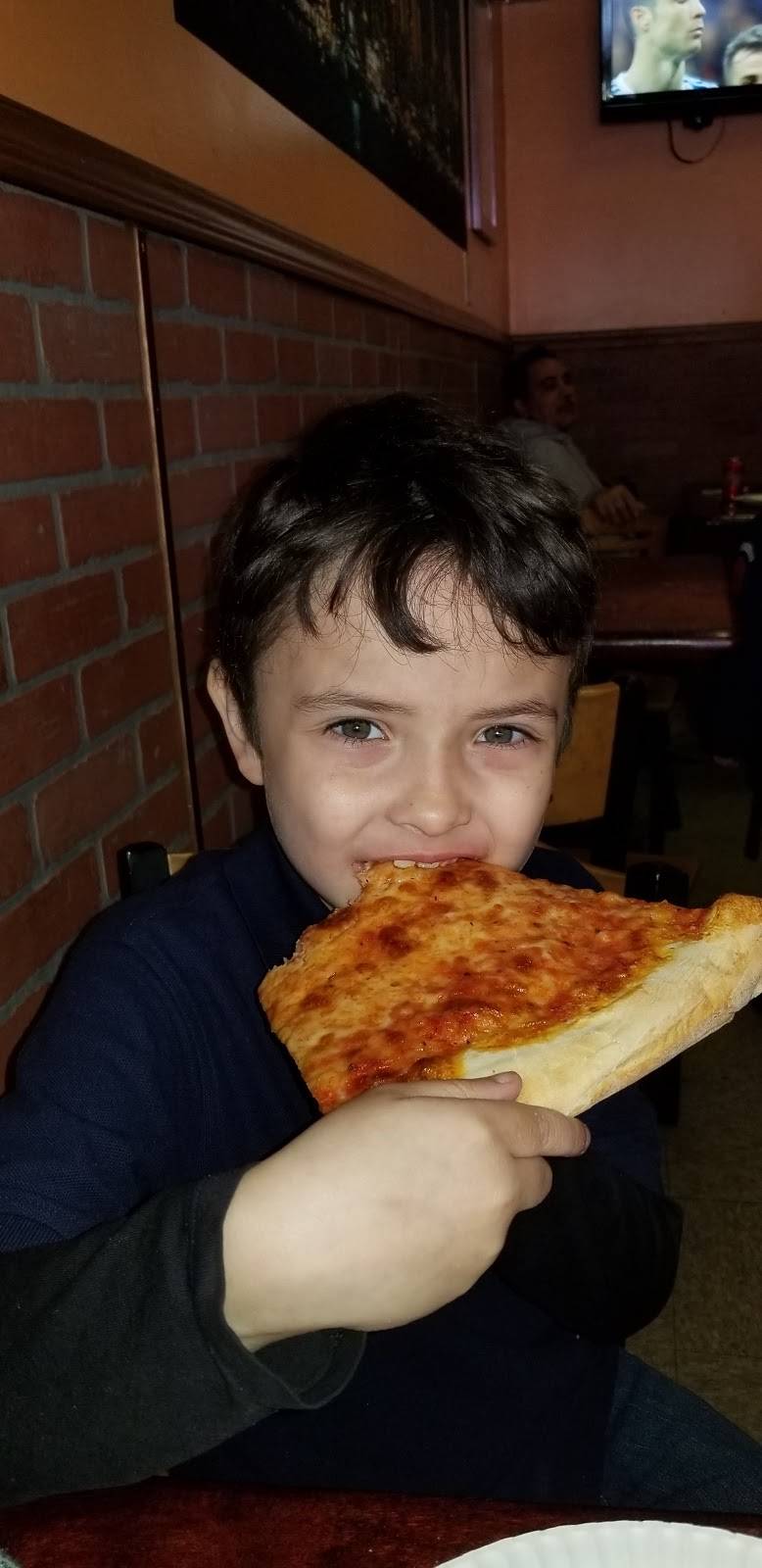 Joes Pizza | restaurant | 1858 Archer St # A, Bronx, NY 10460, USA | 7189310220 OR +1 718-931-0220