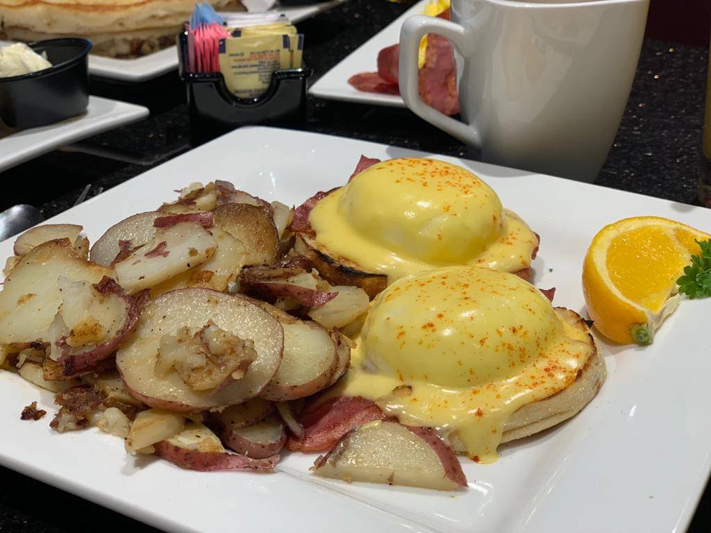 Kekes Breakfast Cafe | restaurant | 13614 Bruce B Downs Blvd, Tampa, FL 33613, USA | 8136311000 OR +1 813-631-1000