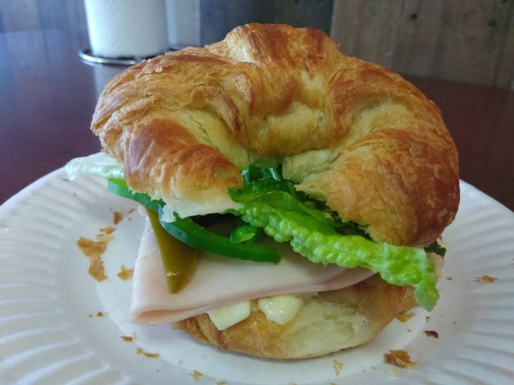 Peoria Donut Cafe | restaurant | 7539 W Peoria Ave Unit B101, Peoria, AZ 85345, USA | 4802315710 OR +1 480-231-5710