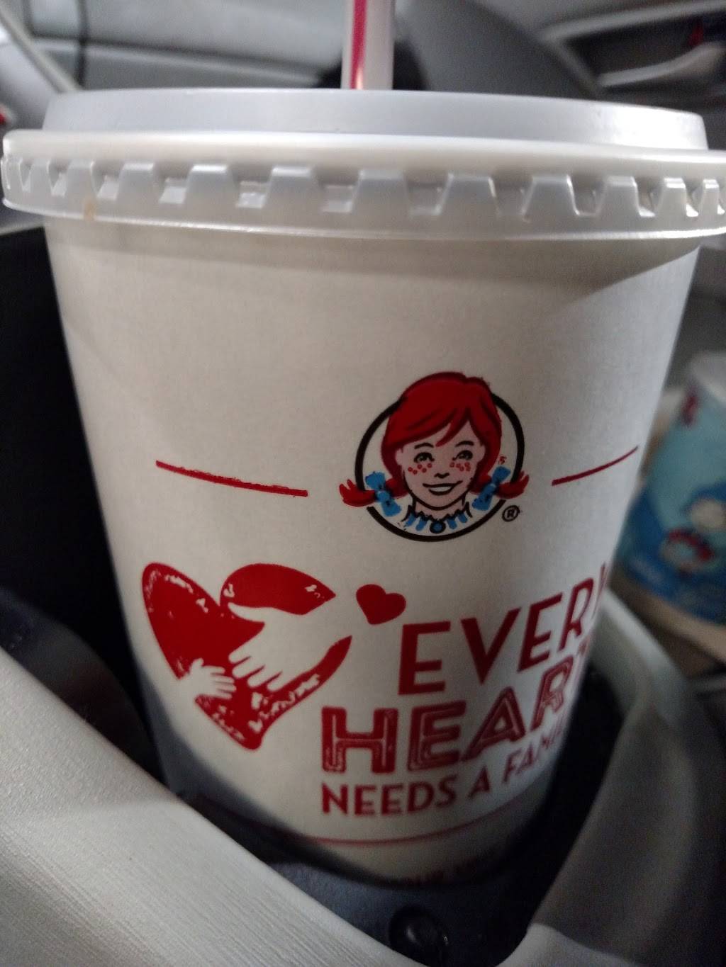 Wendys | restaurant | 7940 S Howell Ave, Oak Creek, WI 53154, USA | 4147669977 OR +1 414-766-9977