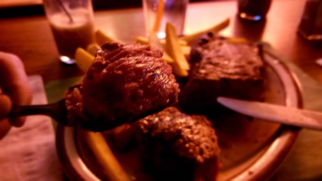 Petes Bluebird | restaurant | 85 Mendon St, Bellingham, MA 02019, USA | 5089669717 OR +1 508-966-9717