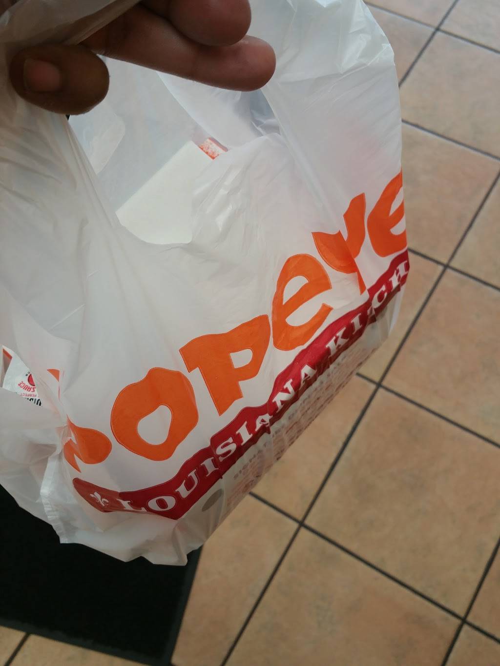 Popeyes Louisiana Kitchen | restaurant | 1201 E 233rd St, Bronx, NY 10466, USA | 3479454700 OR +1 347-945-4700