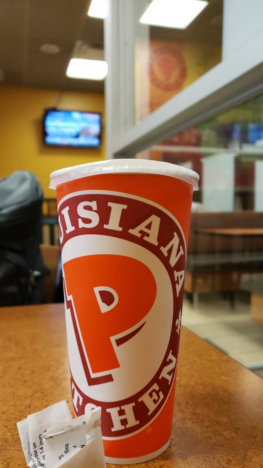 Popeyes Louisiana Kitchen | restaurant | 35 Harvard Rd #14, Guelph, ON N1G 3A2, Canada | 5192658313 OR +1 519-265-8313