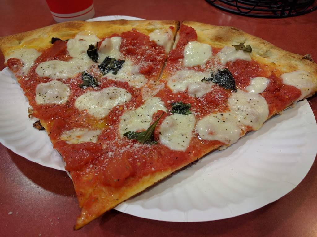 Rubinos Pizzeria | restaurant | 2415 Centreville Rd, Herndon, VA 20171, USA | 7037133335 OR +1 703-713-3335