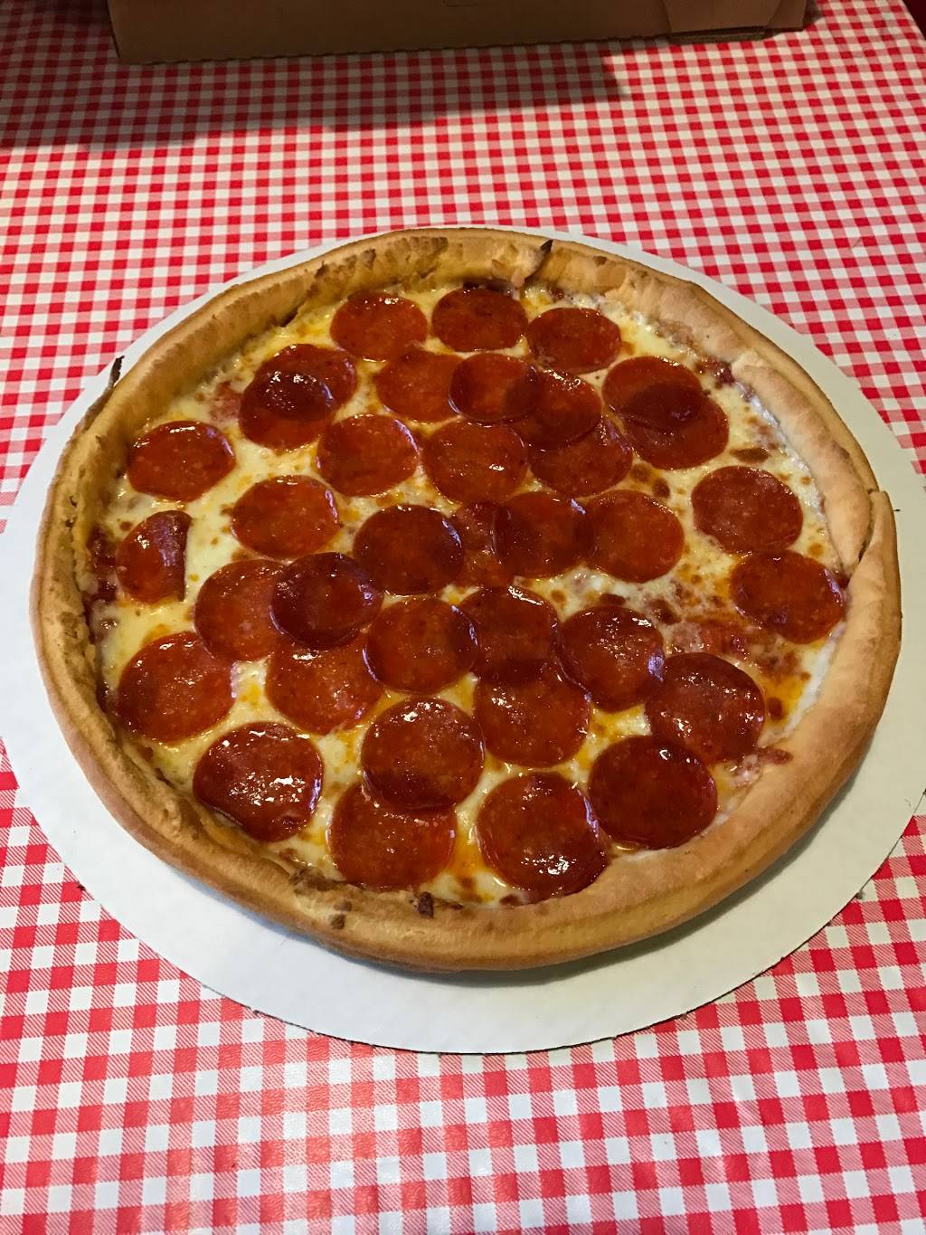 Miller Pizza Co | restaurant | 622 S Lake St, Gary, IN 46403, USA | 2199387071 OR +1 219-938-7071